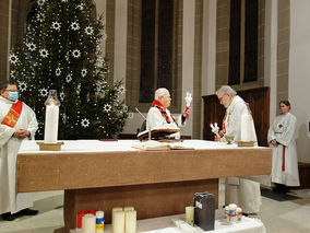 Darstellung des Herrn mit Kerzenweihe und Blasiussegen (Foto: Elisbetha Rößler)